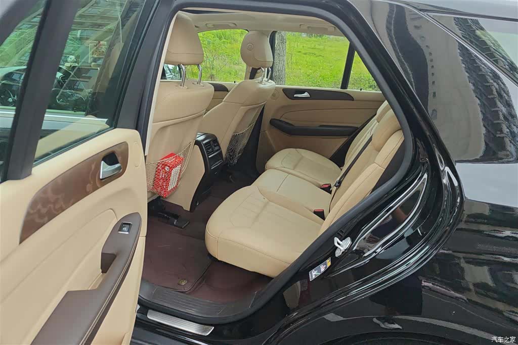 Mercedes-Benz GLE, 2016 11
