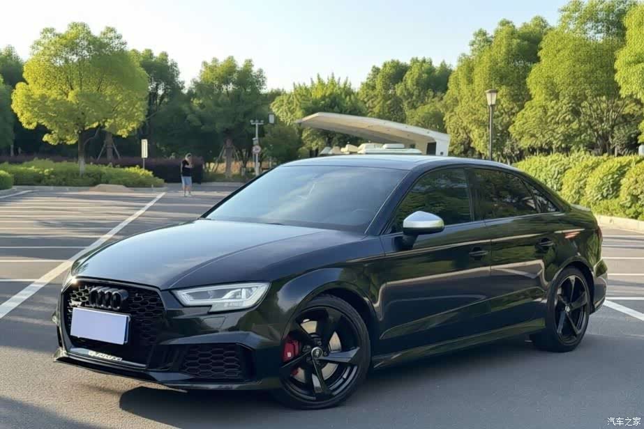 Audi S3, 2018 1