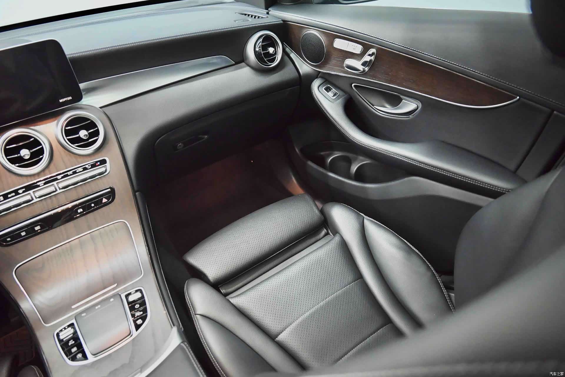Mercedes-Benz GLC, 2021 29
