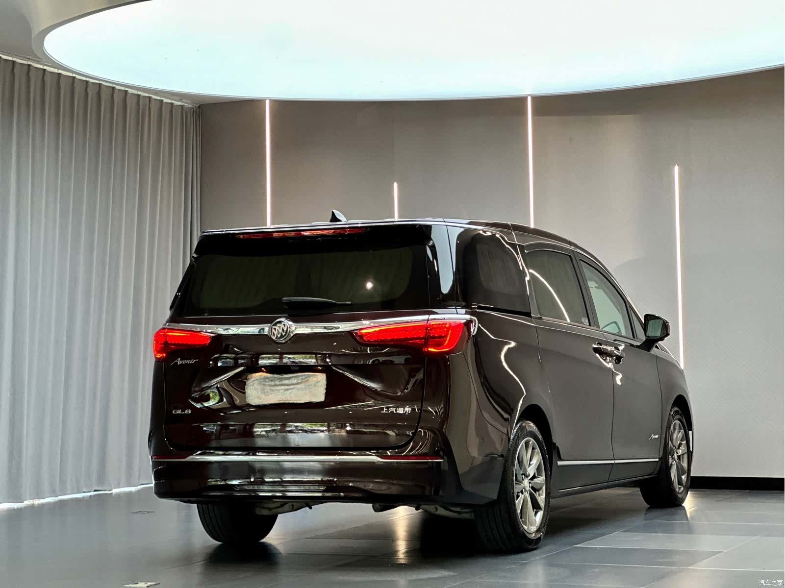 Buick GL8, 2022 10