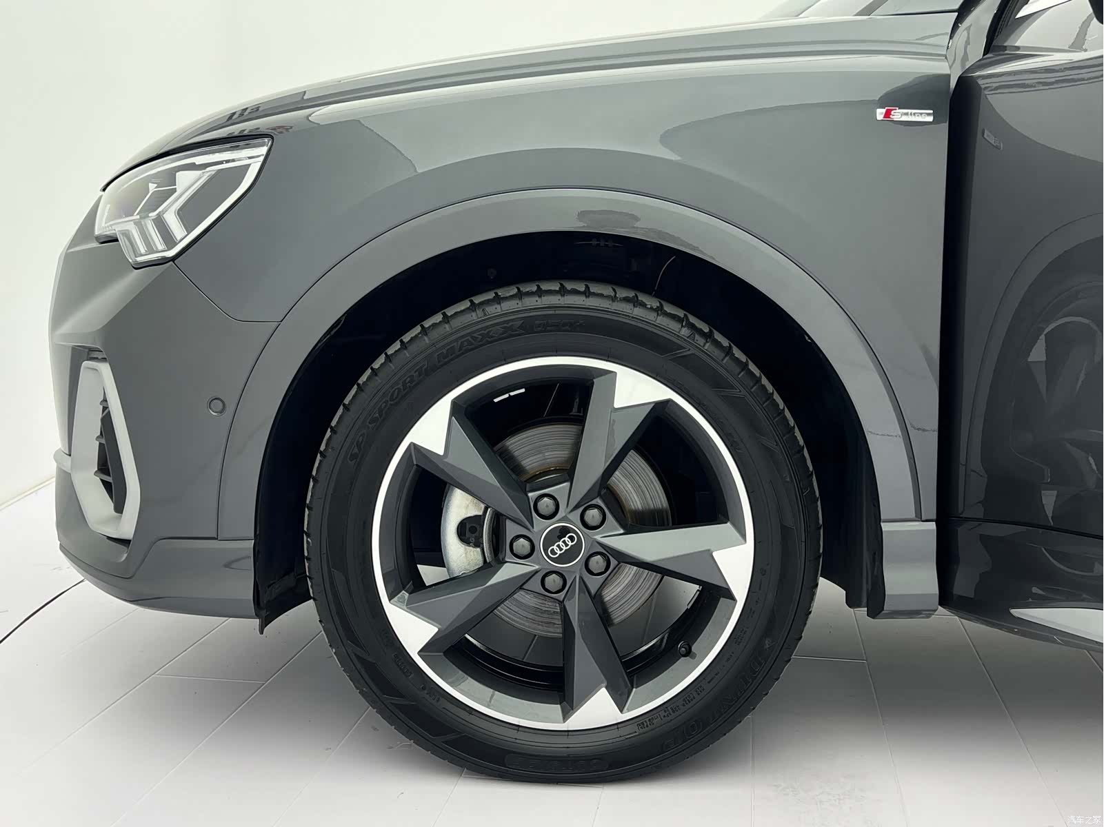 Audi Q3, 2022 23