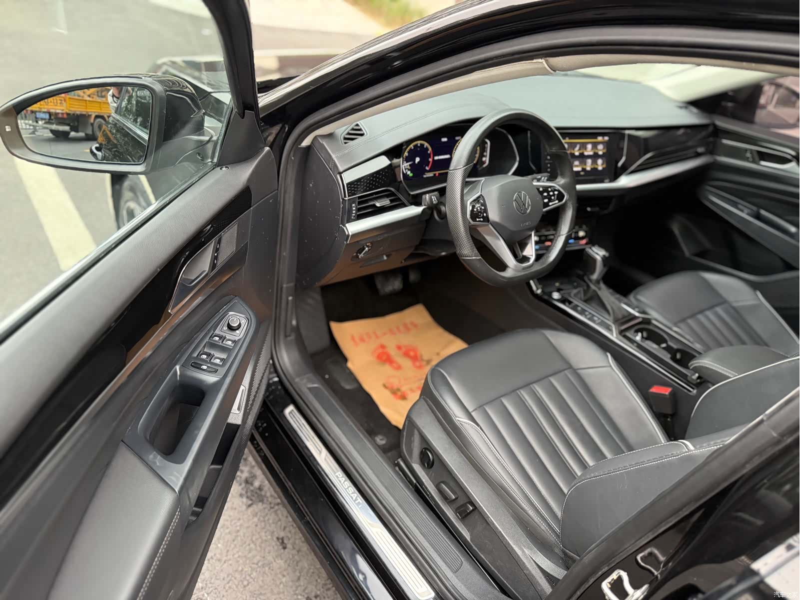 Volkswagen Passat, 2024 8