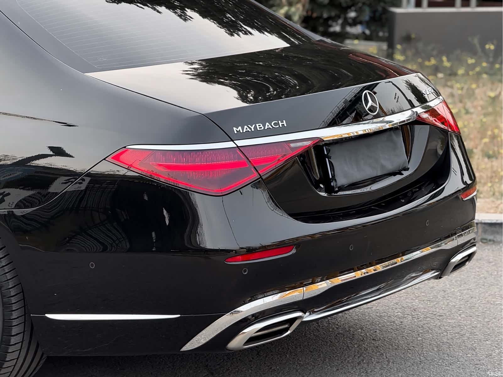 Maybach S-Class, 2023 15