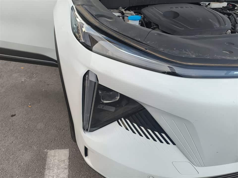 Geely Galaxy Galaxy L7