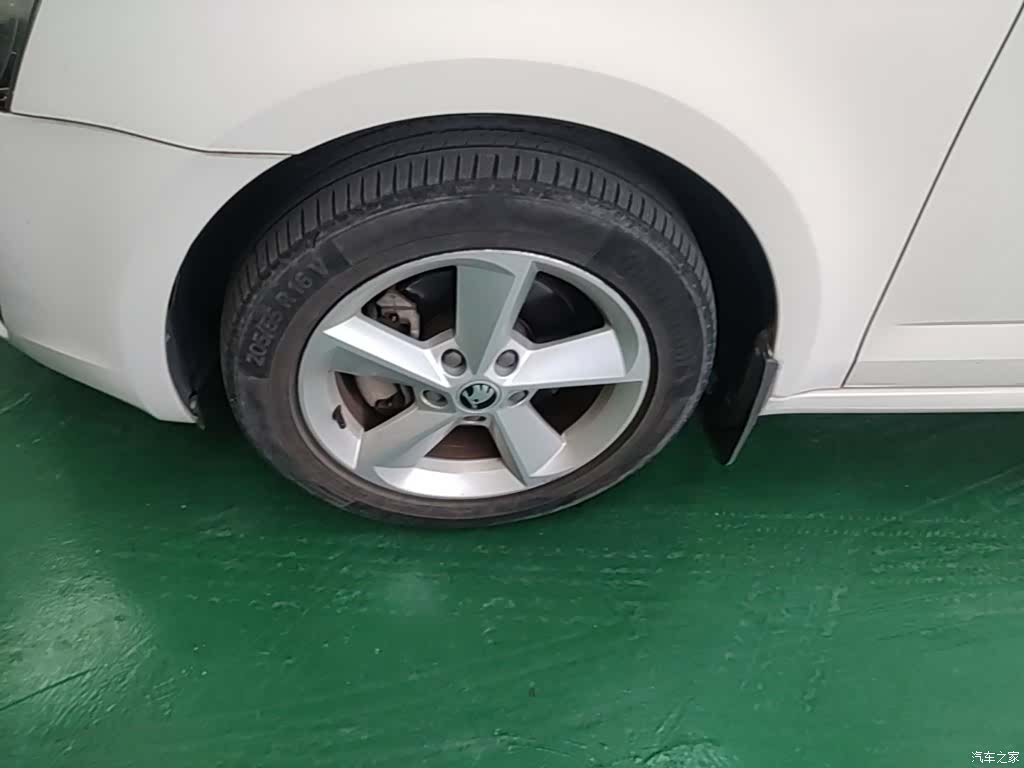 Skoda Octavia, 2015 25