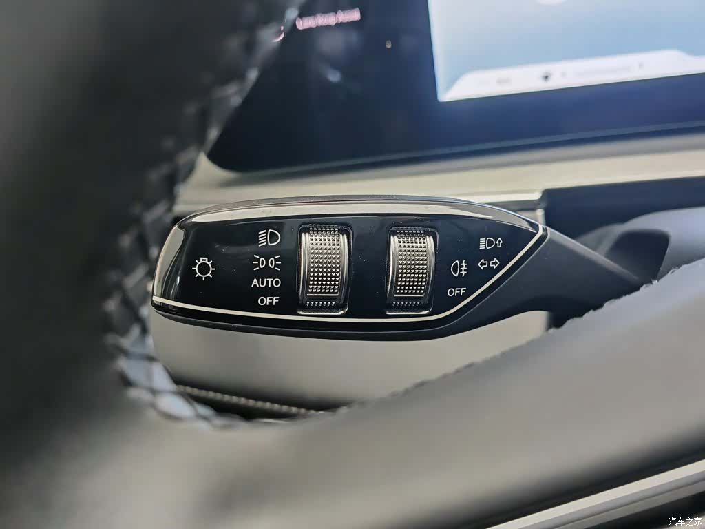 Chery Tiggo 8, 2025 21