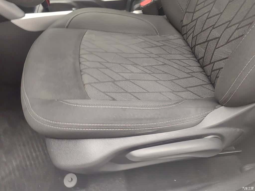 Citroen C3-XR, 2016 20