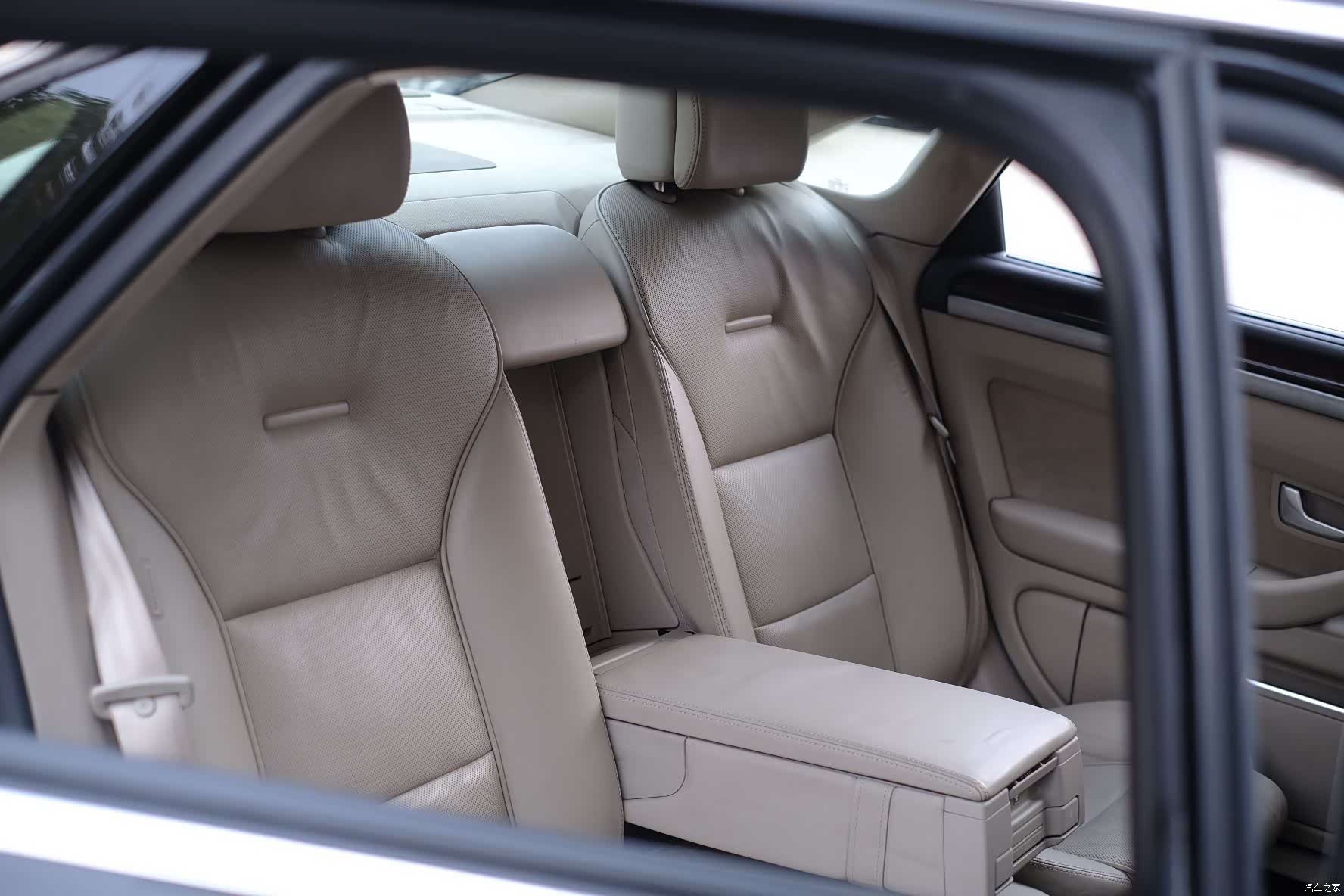 Audi A8L, 2009 59