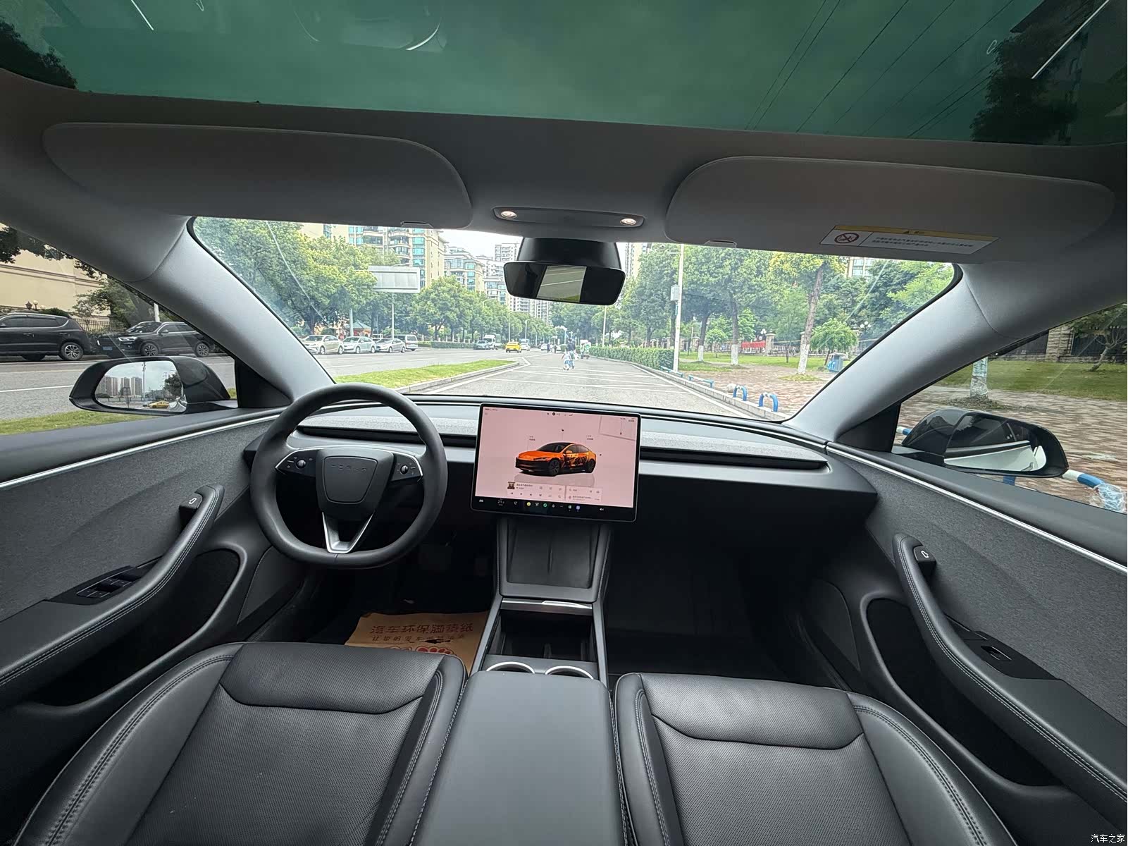 Tesla Model 3, 2024 6
