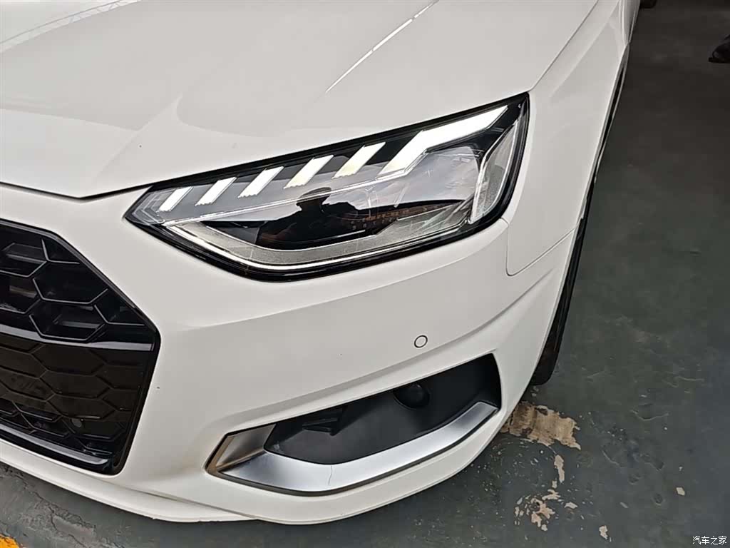Audi A4L, 2020 24
