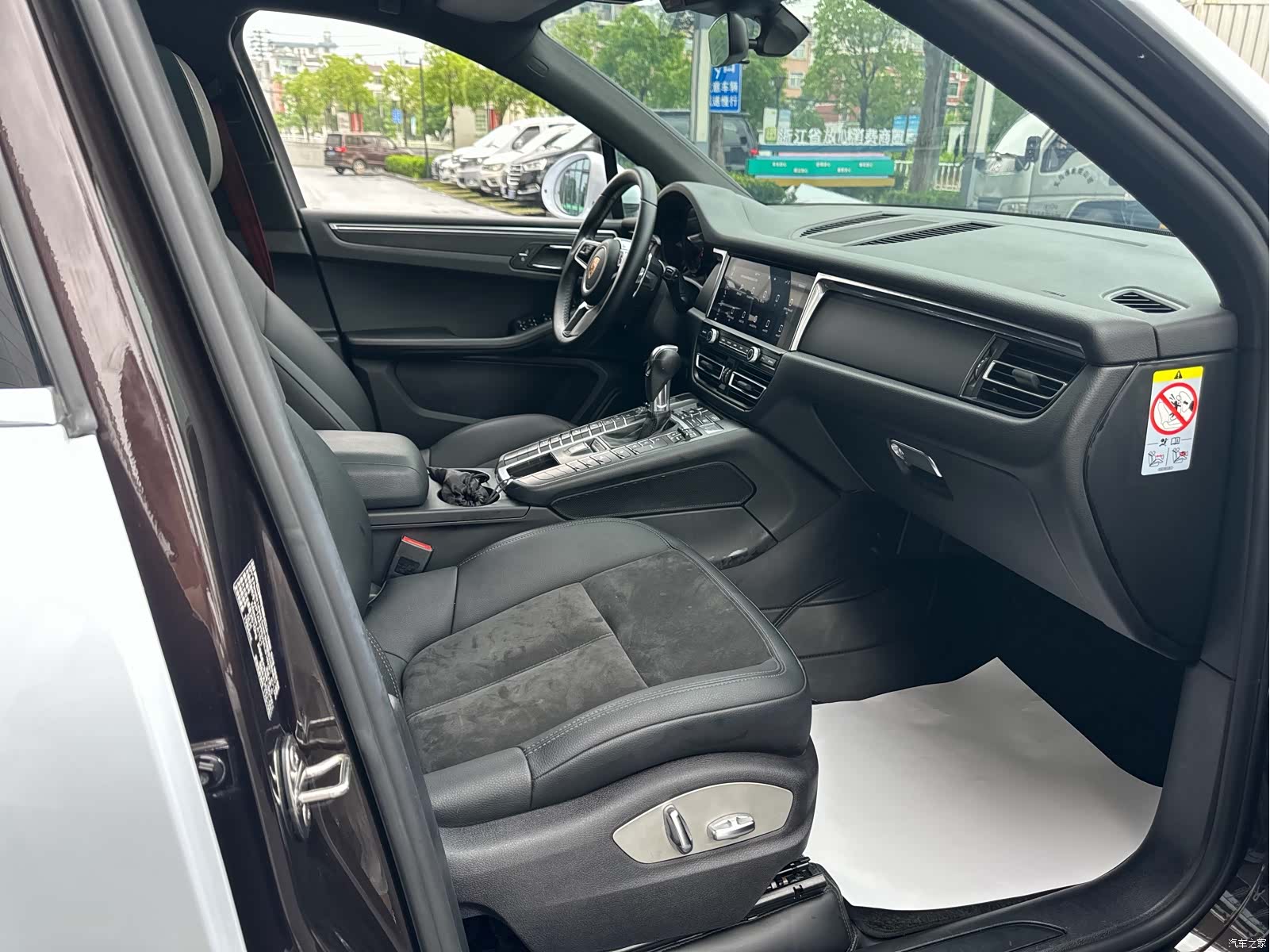 Porsche Macan, 2021 8