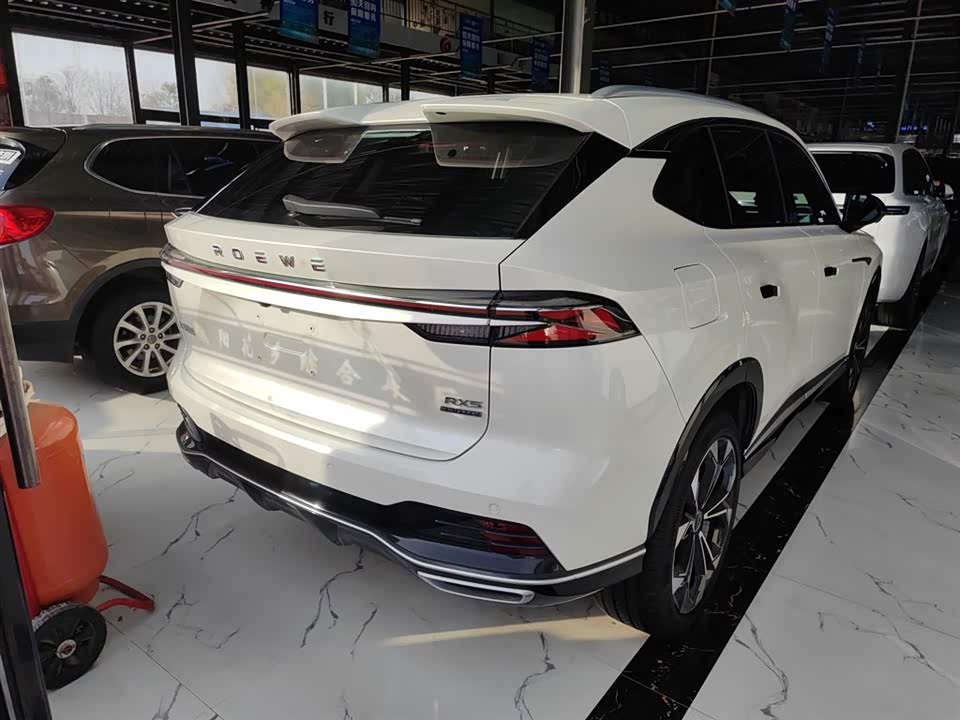 Roewe RX5