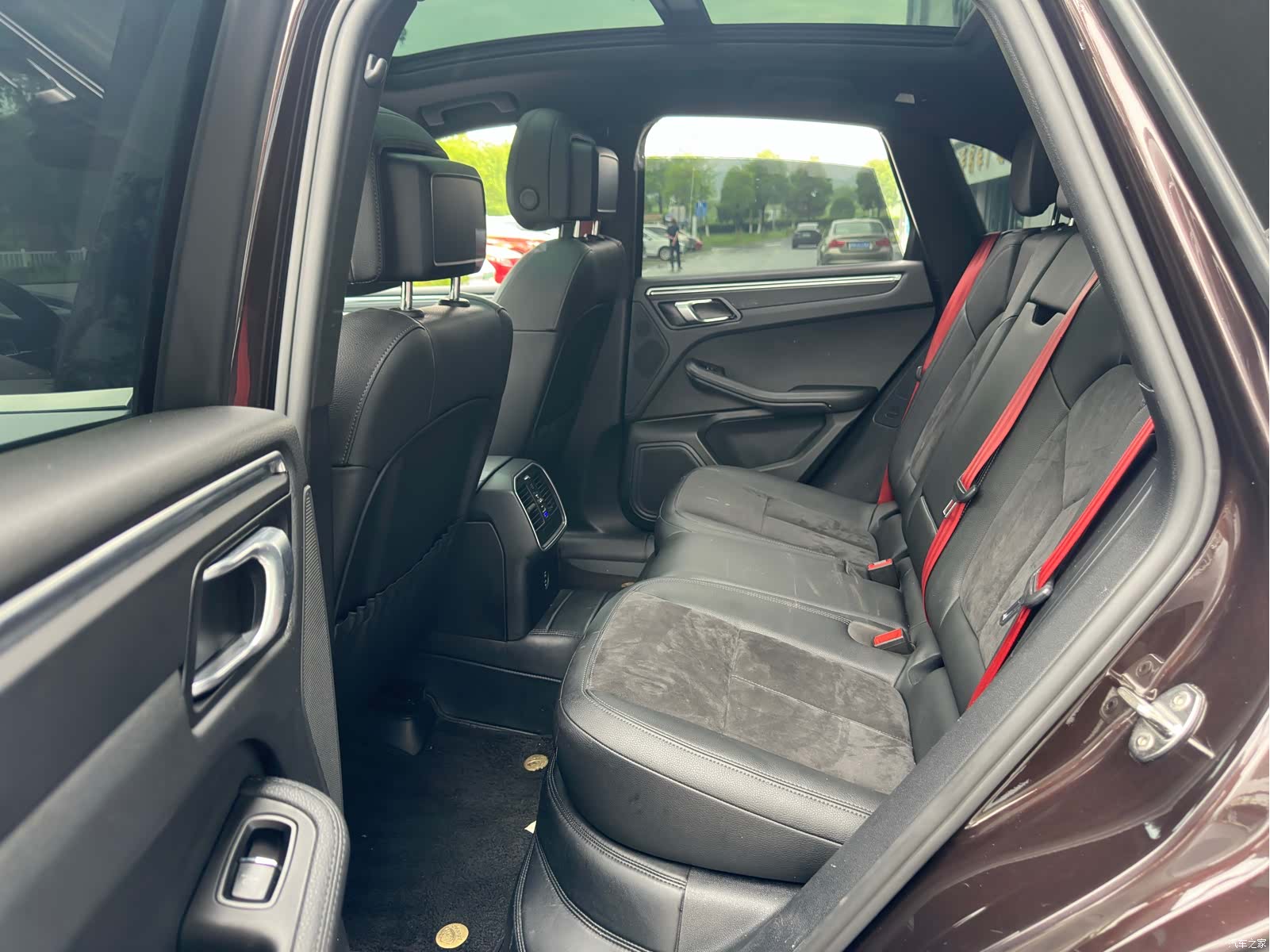 Porsche Macan, 2021 10