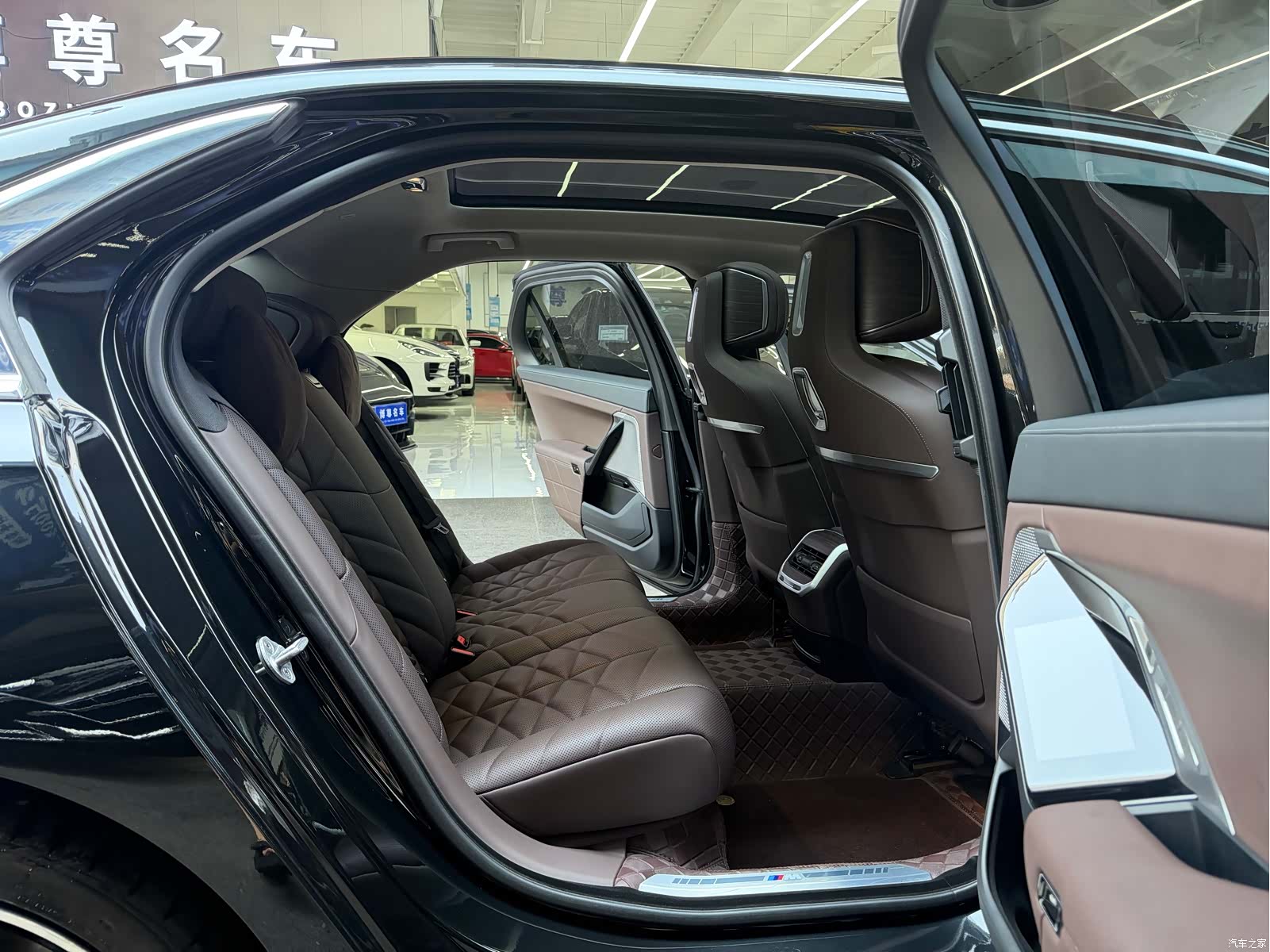 BMW 7 Series, 2023 17