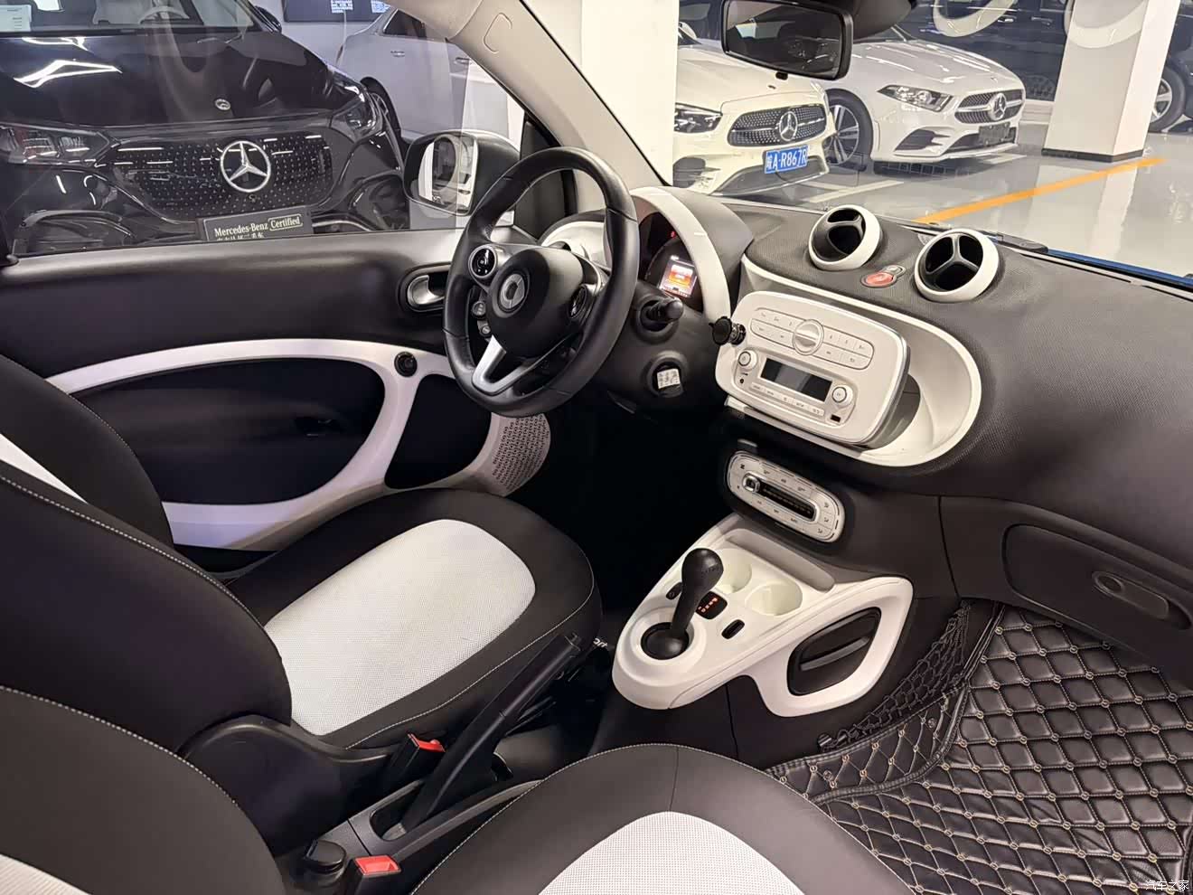 Smart Fortwo, 2017 16