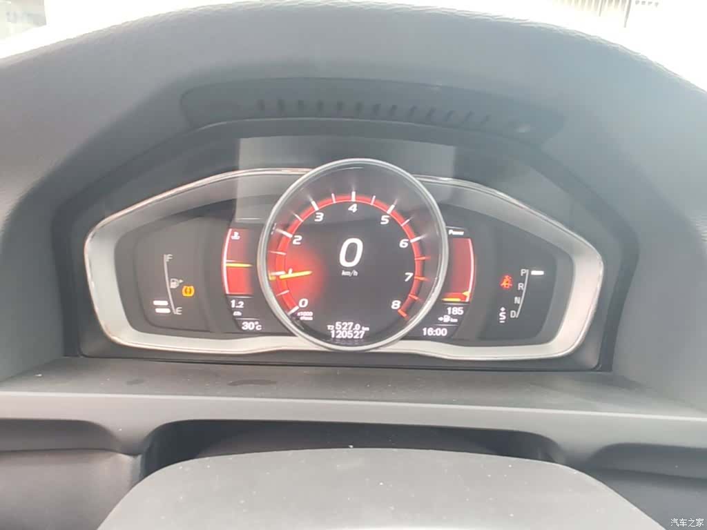 Volvo S60, 2017 12