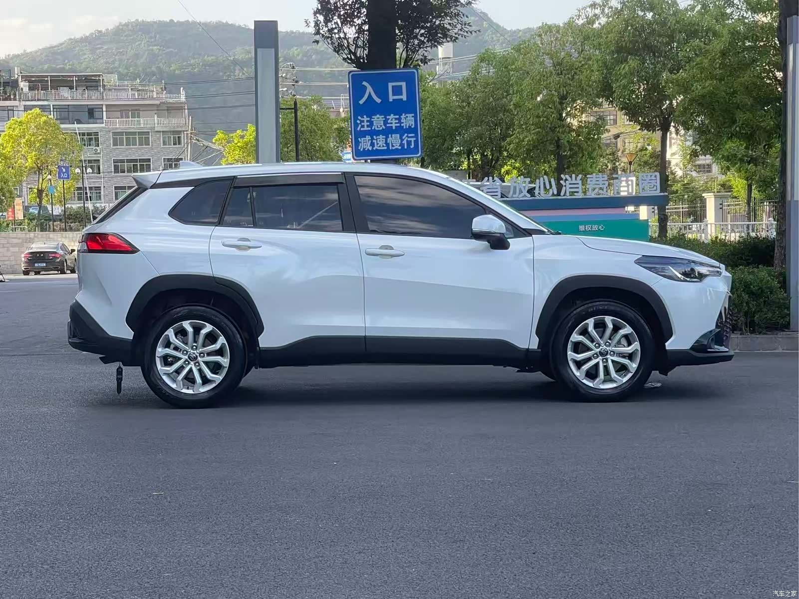 Toyota Frontlander, 2024 7