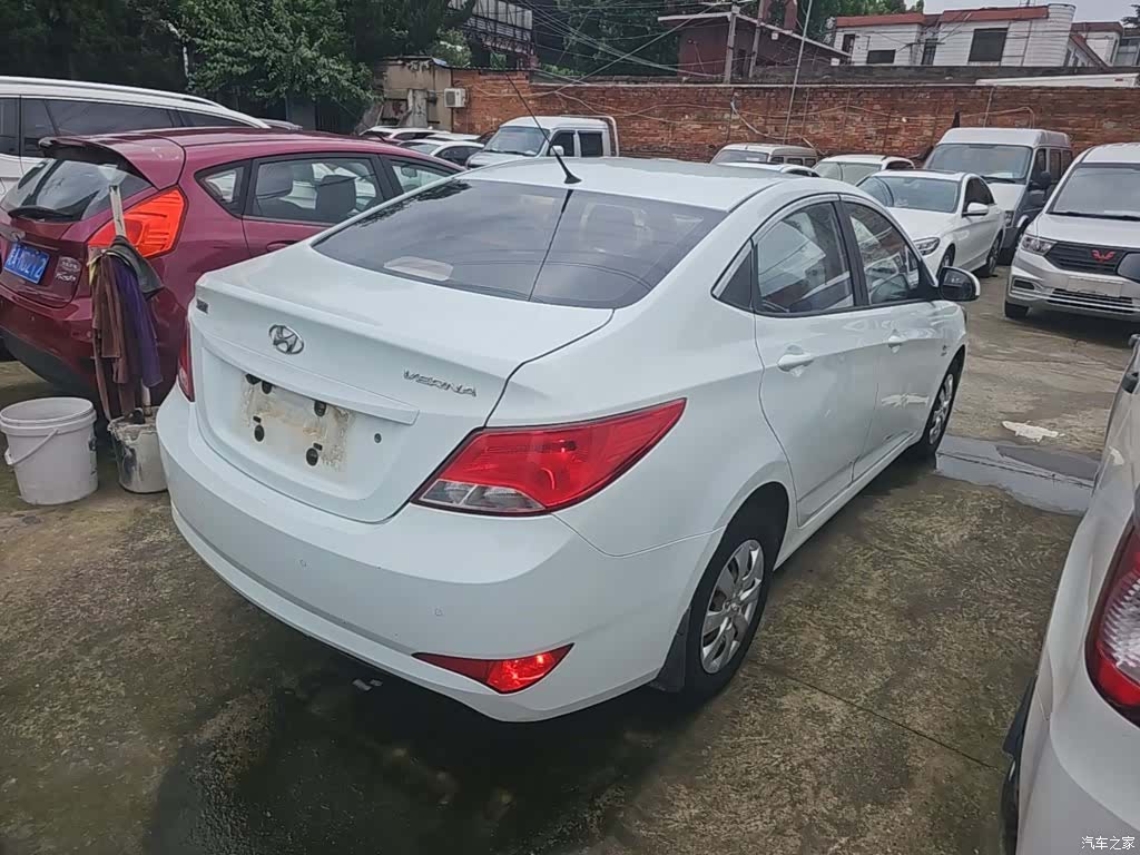 Hyundai GLS, 2016 7