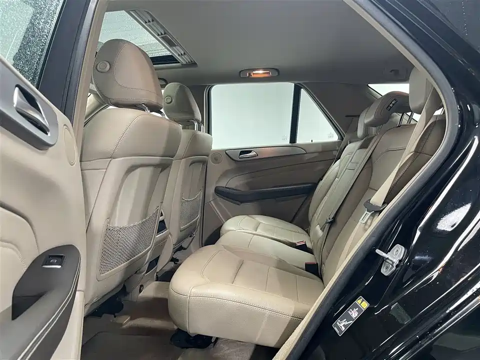 Mercedes-Benz M class