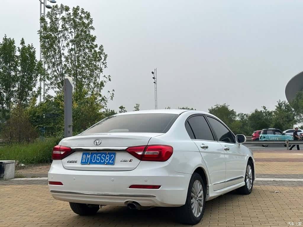 Great Wall C50, 2015 4