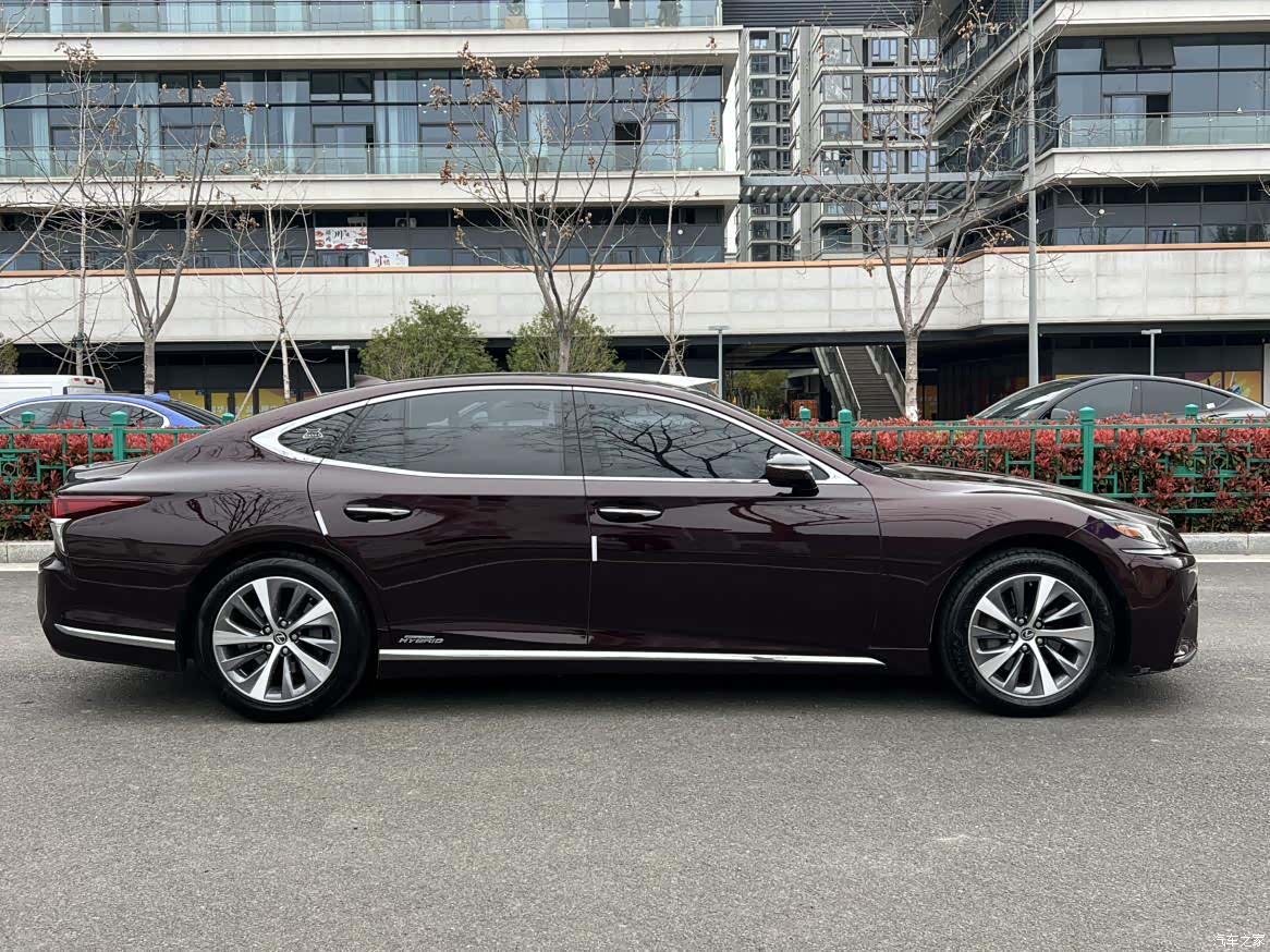 Lexus LS, 2020 15