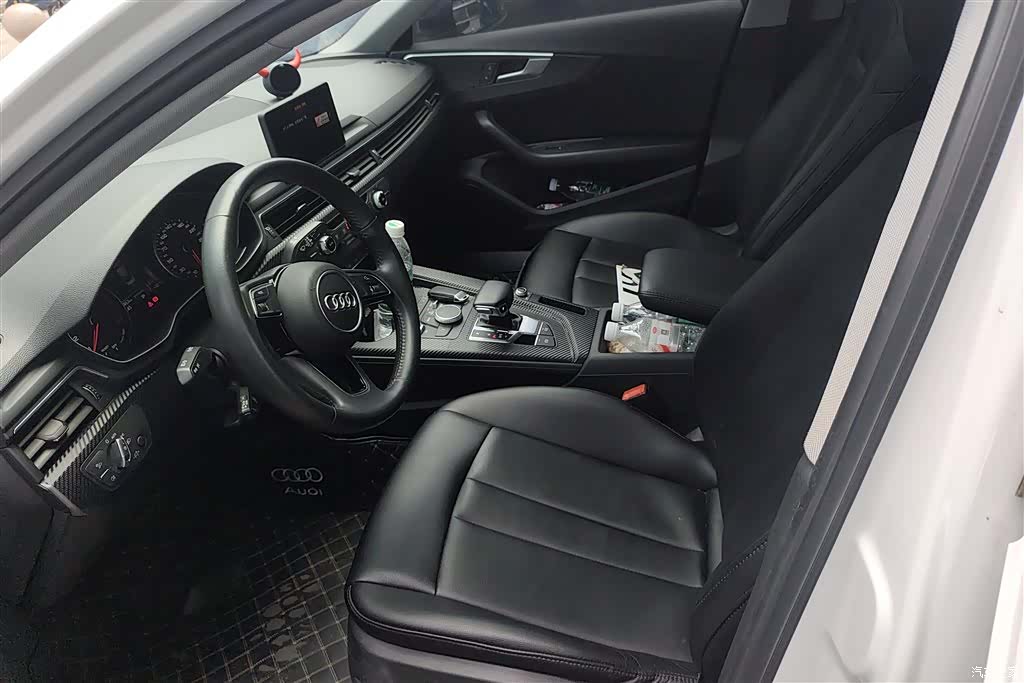 Audi A4L, 2020 9