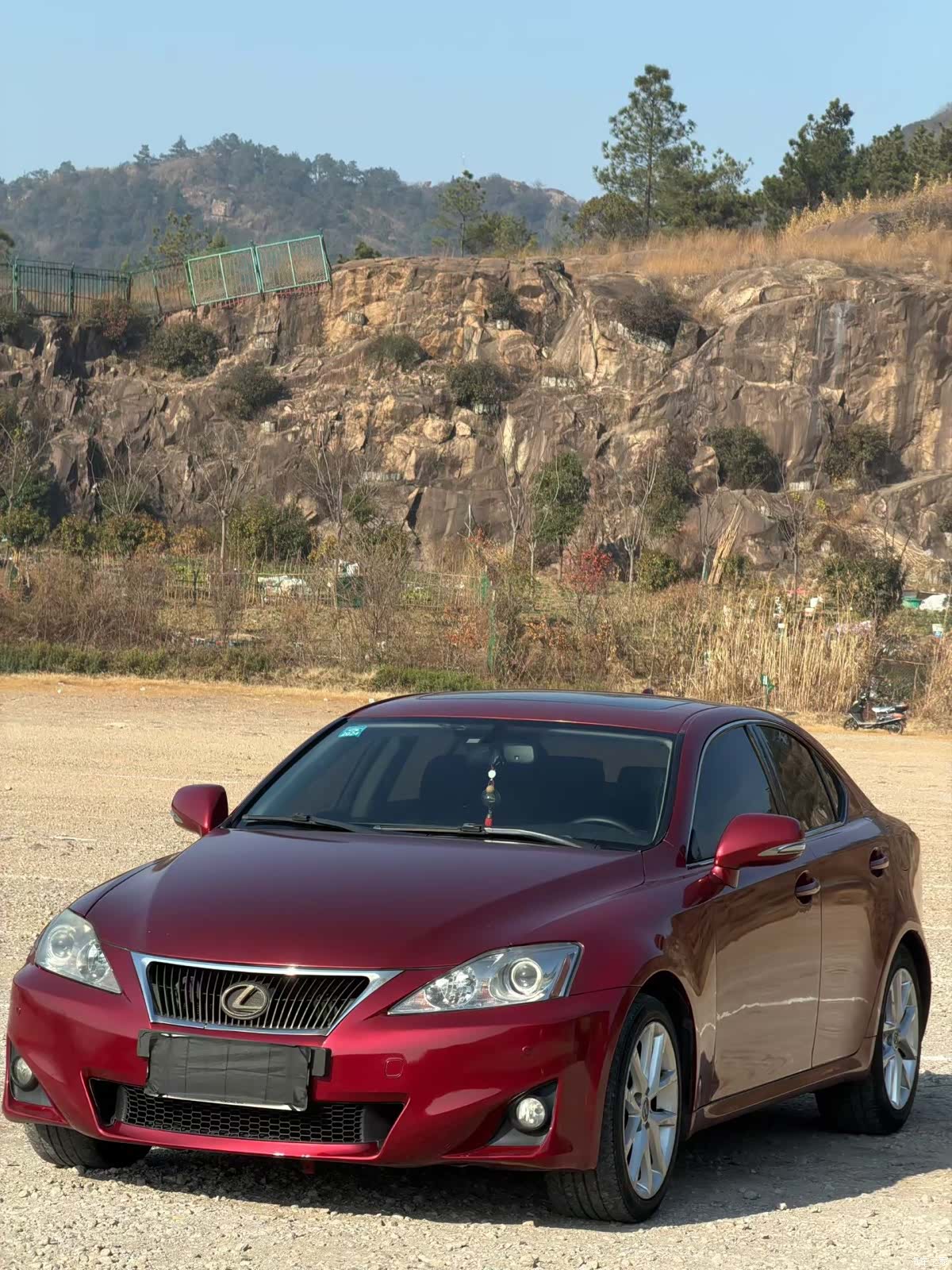 Lexus IS, 2011 3