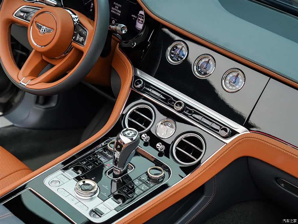 Bentley Continental GT, 2024 17