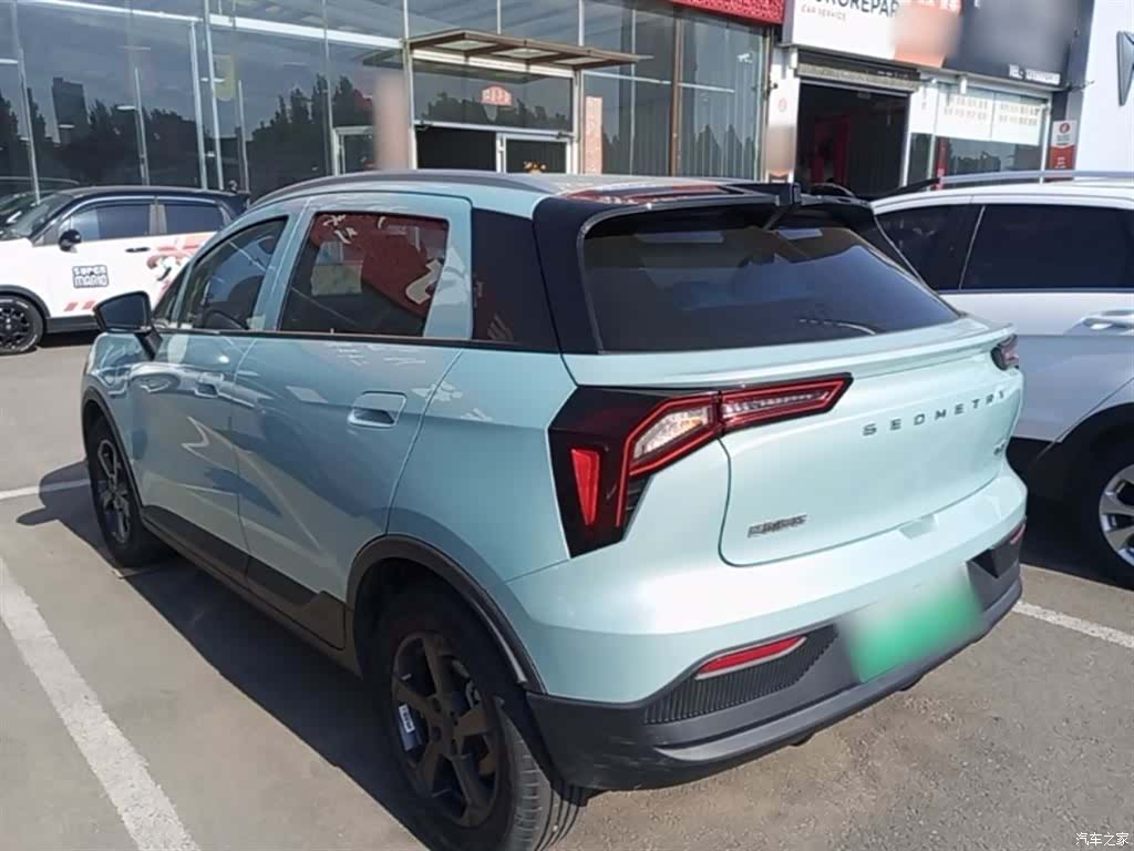 Geely E, 2023 все фото