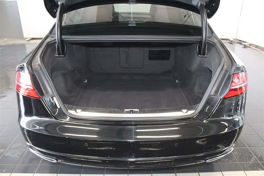 Audi A8L, 2018 7