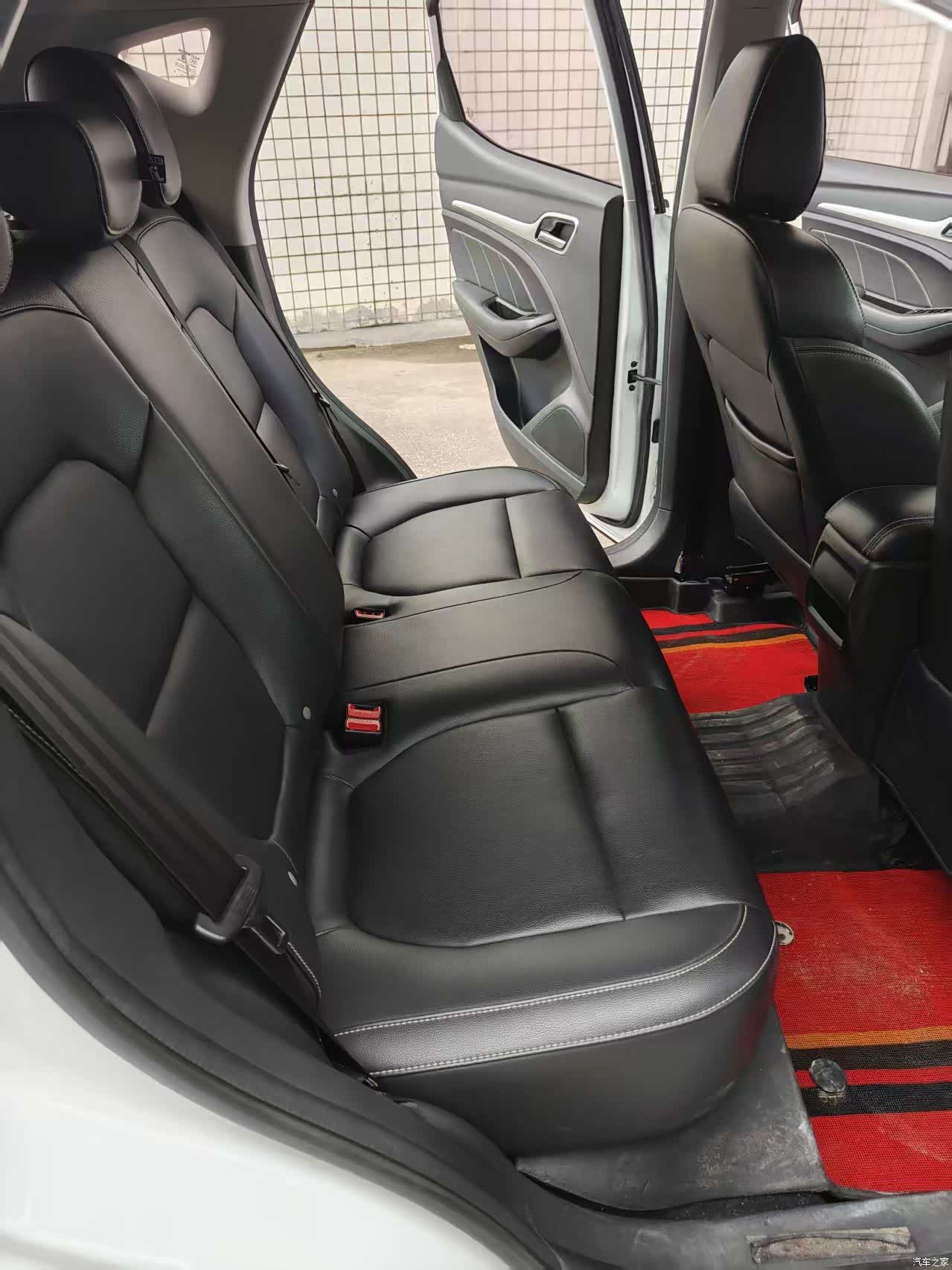 MG ZS, 2018 14