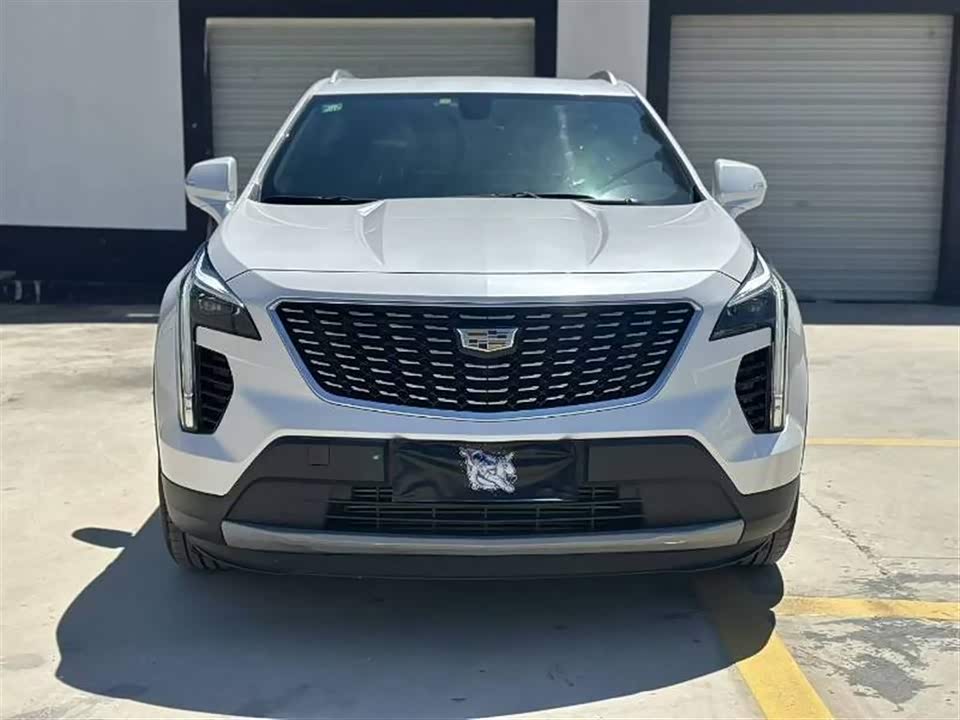 Cadillac XT4