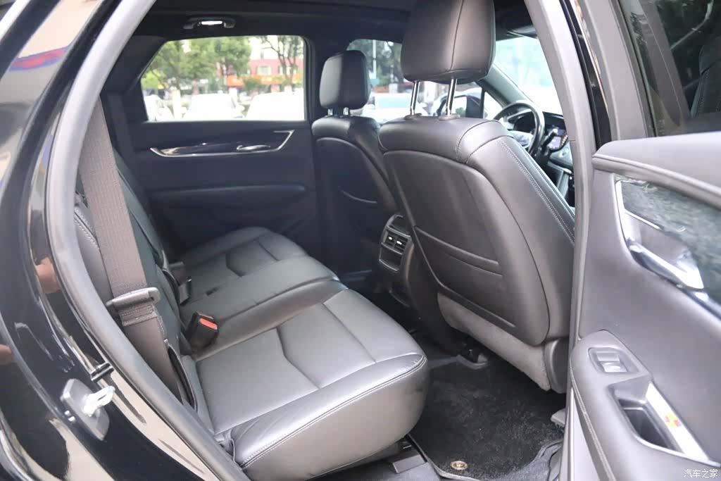 Cadillac XT5, 2019 8