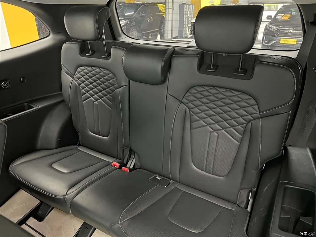 Hyundai Custo, 2022 15