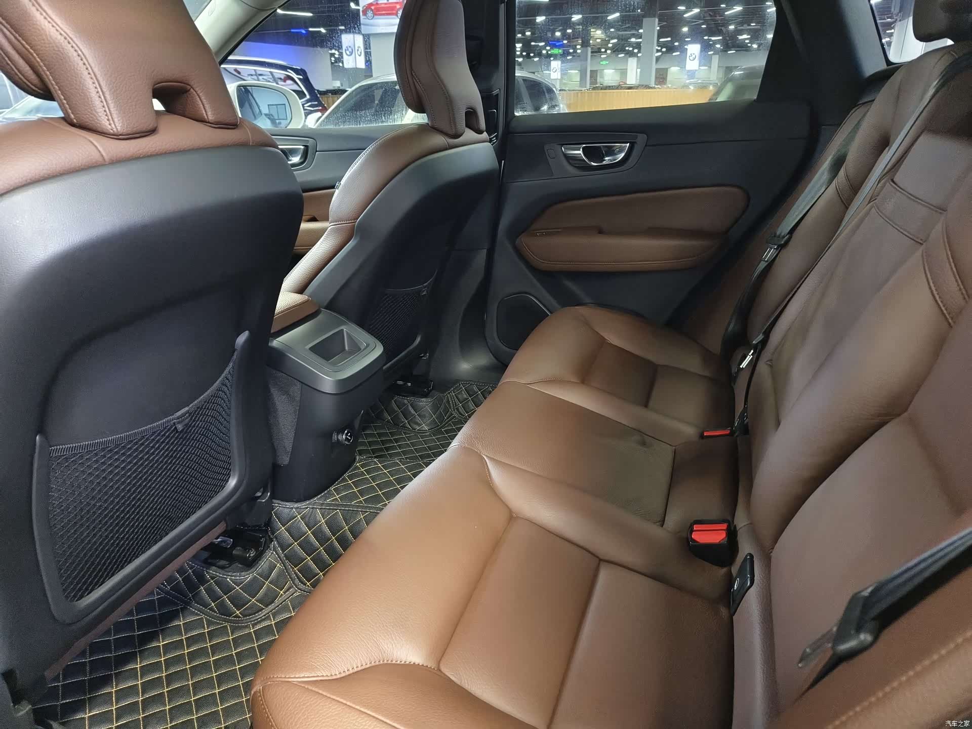 Volvo XC60, 2020 8