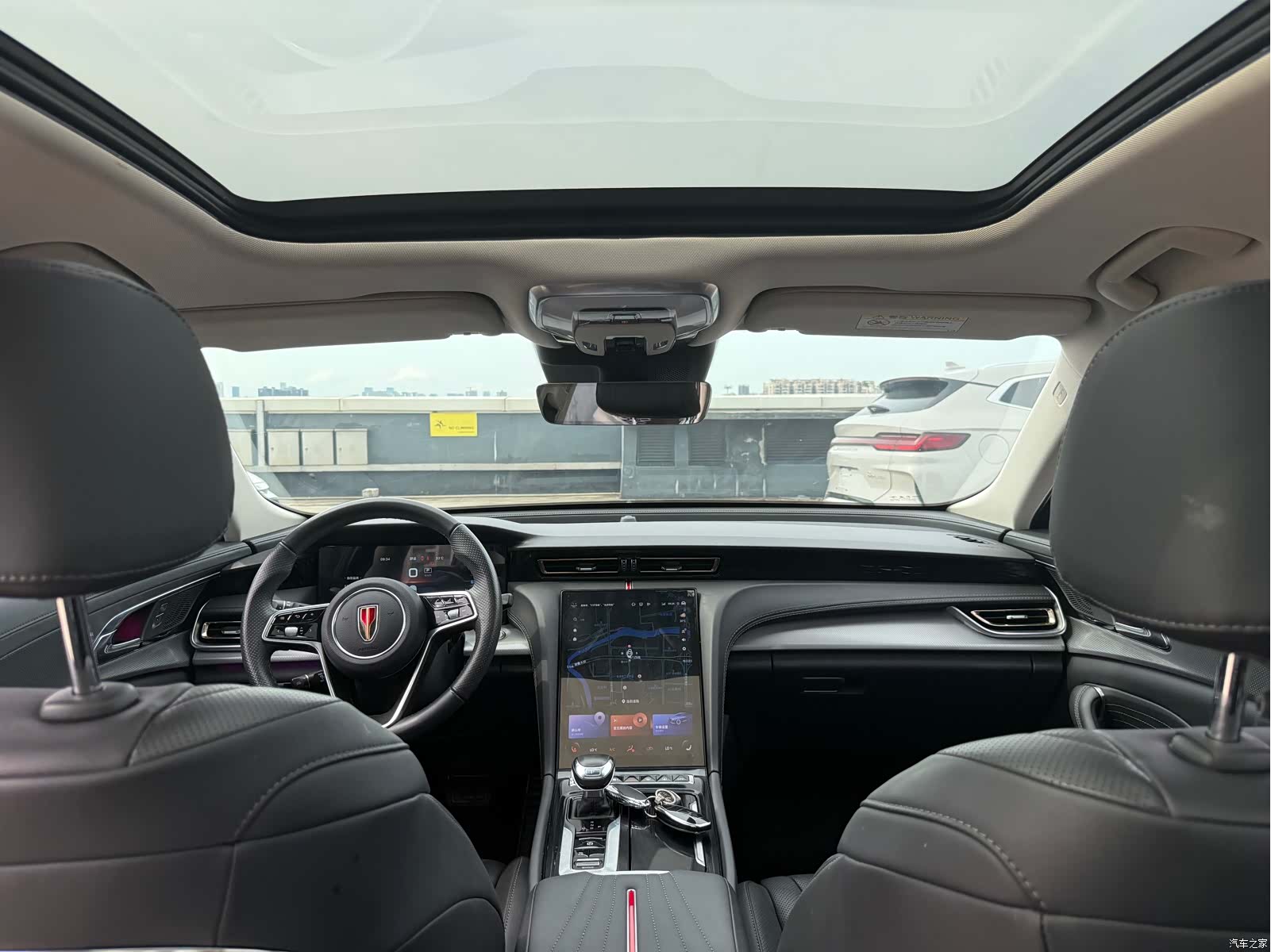 Hongqi H5, 2022 7