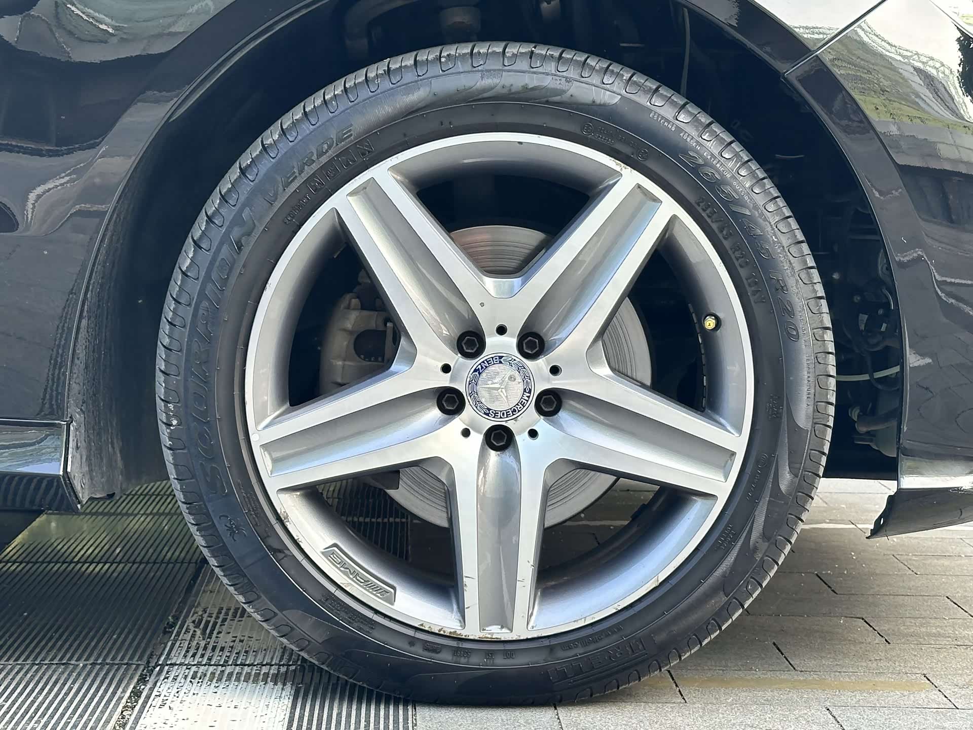 Mercedes-Benz R-Class, 2018 10