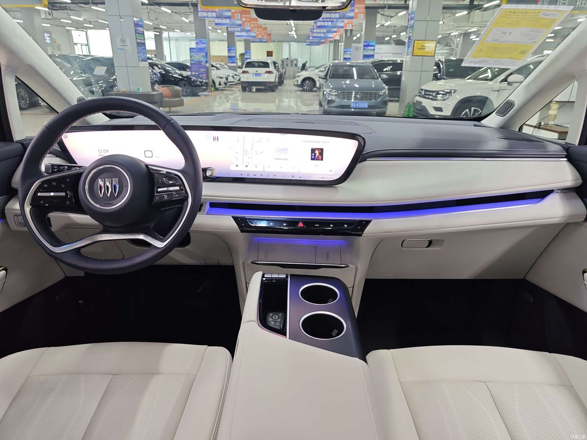 Buick GL8, 2025 4