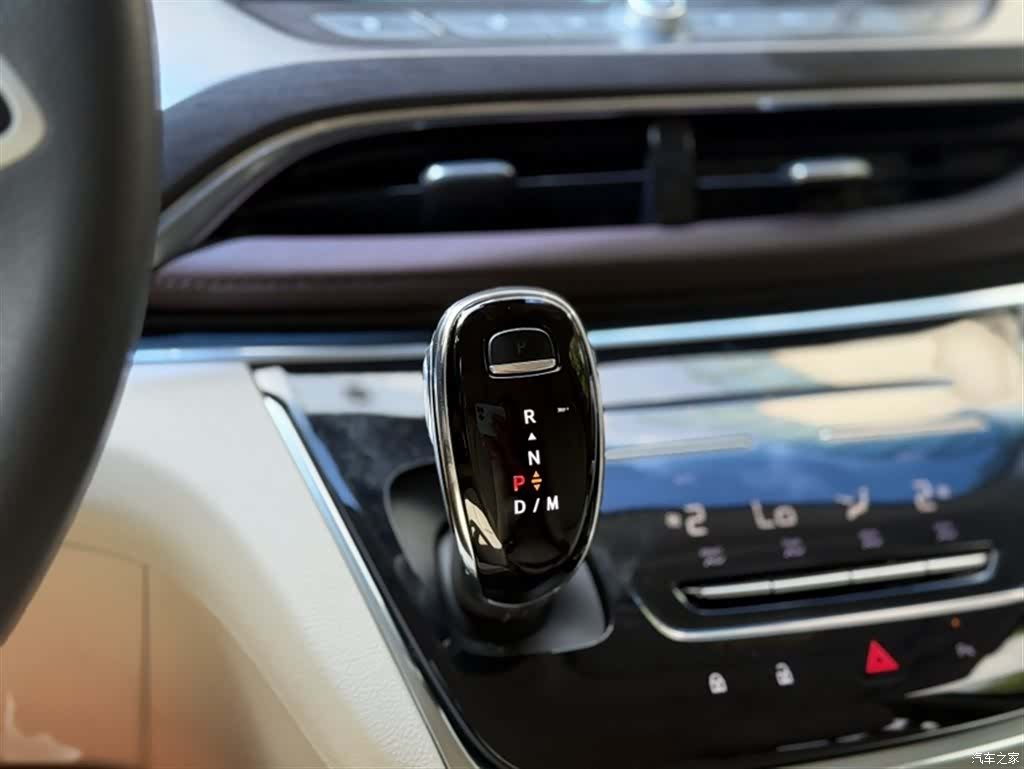 Buick GL8, 2023 18