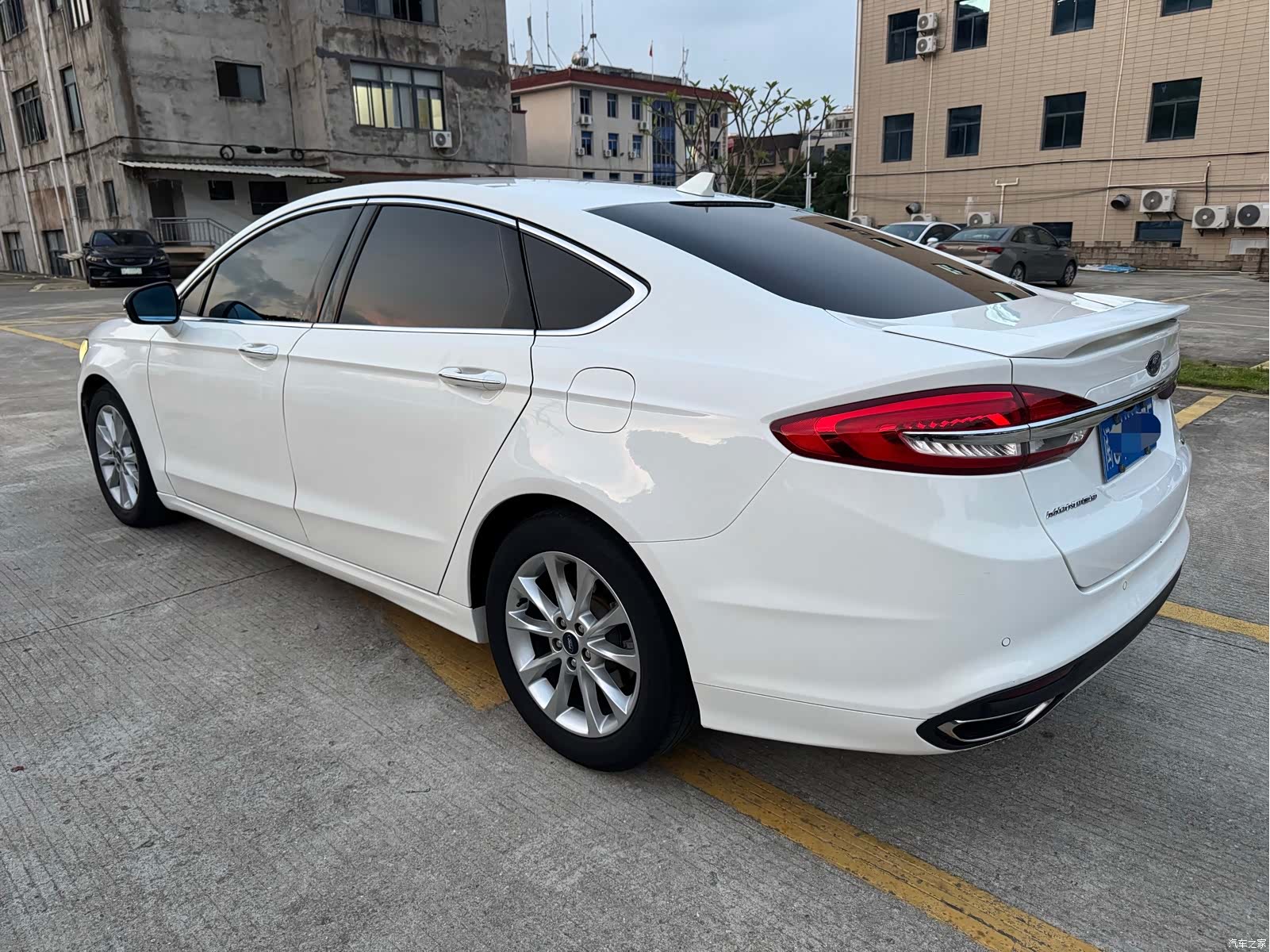 Ford Mondeo, 2017 все фото