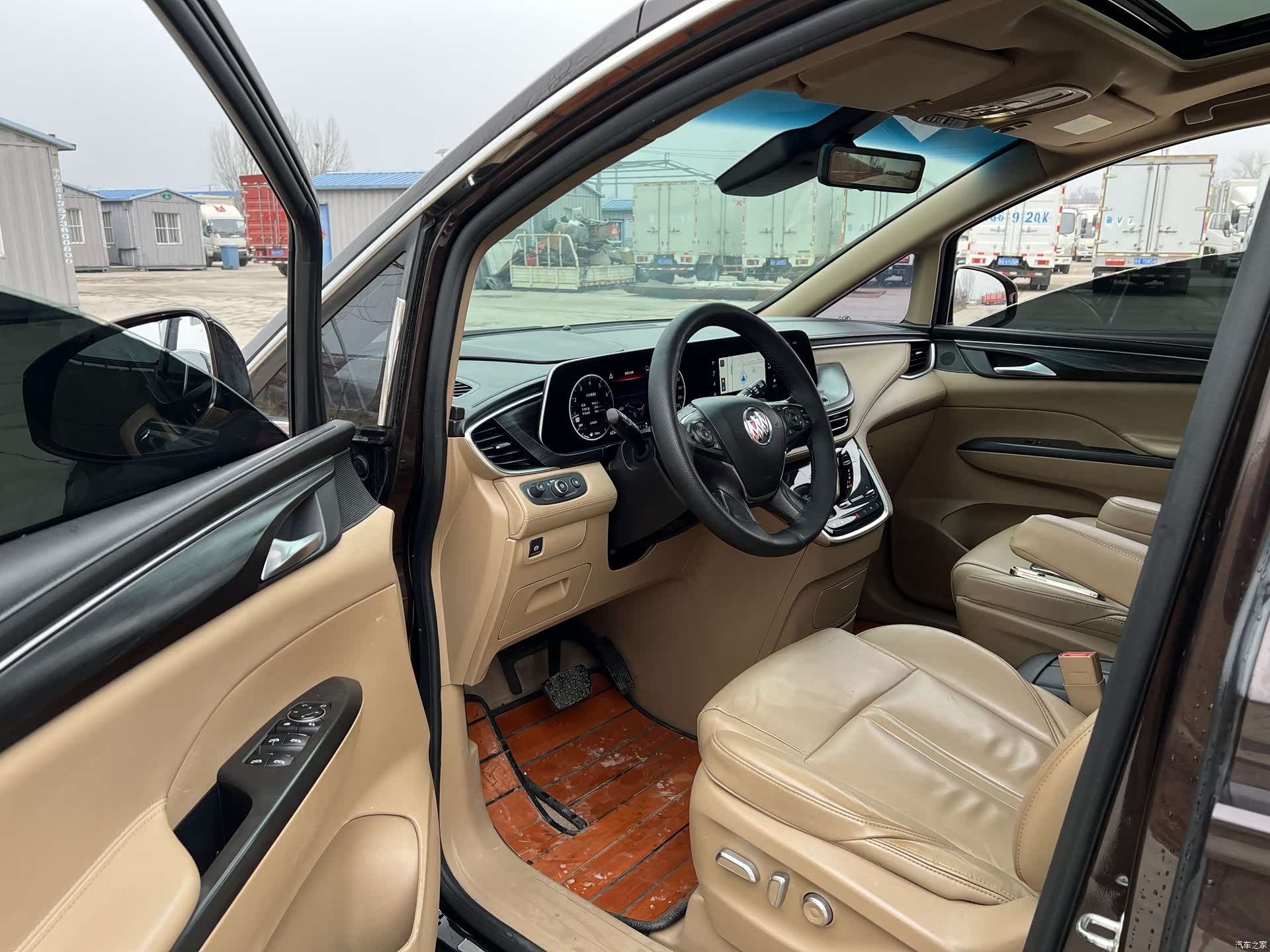 Buick GL8, 2021 все фото