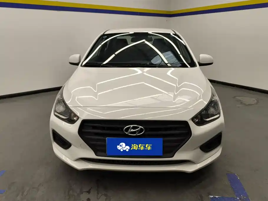 Hyundai Rena