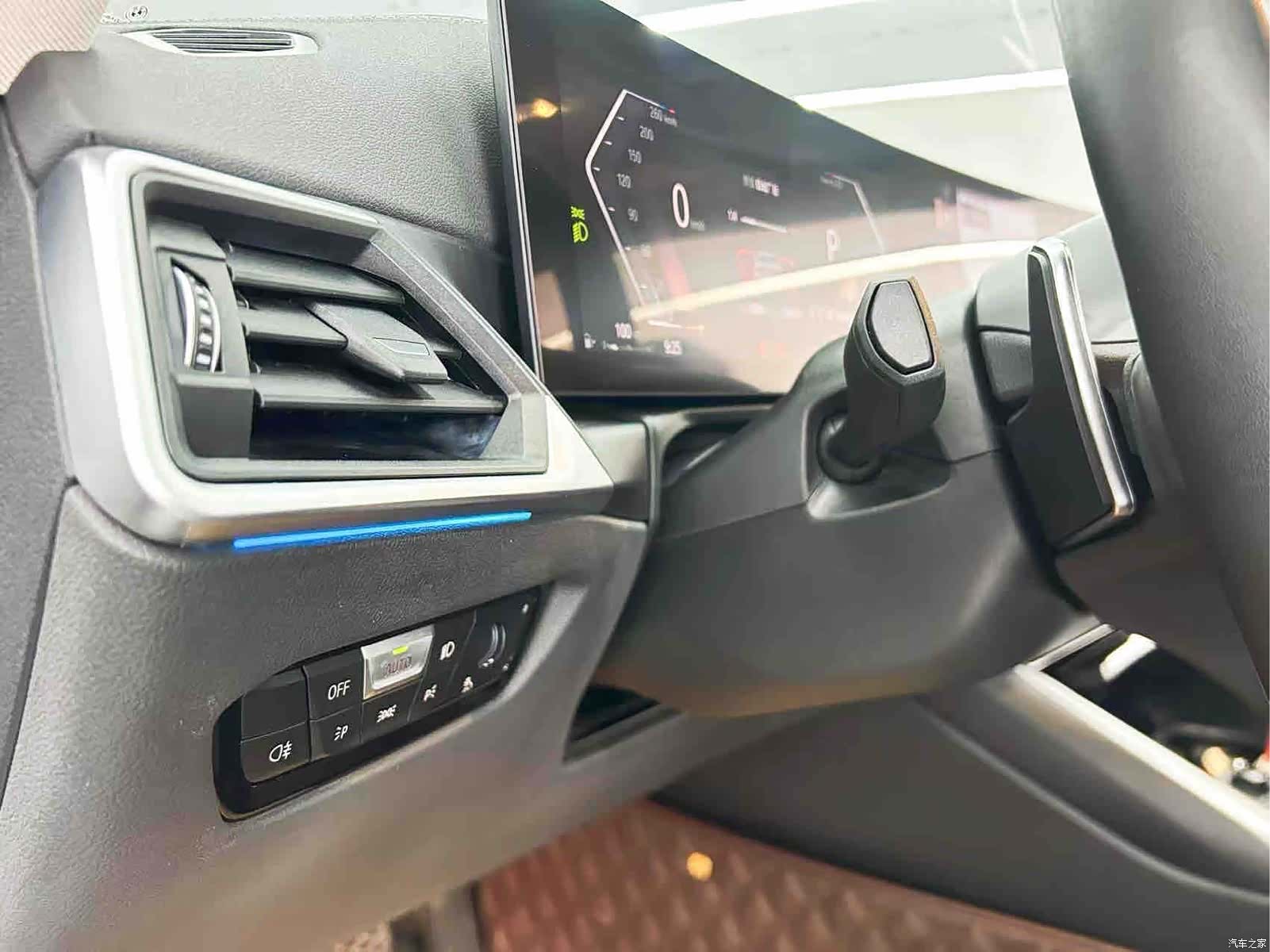 BMW 3 Series, 2023 10