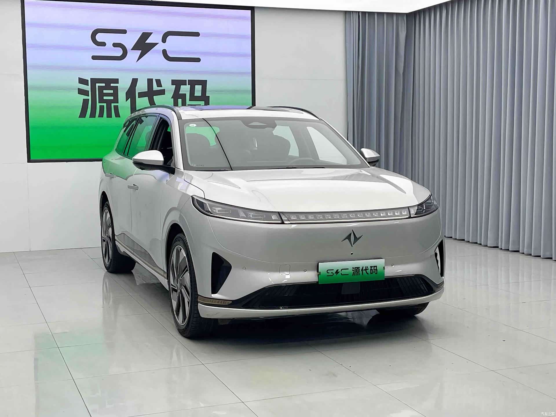DongFeng eπ008, 2024 2