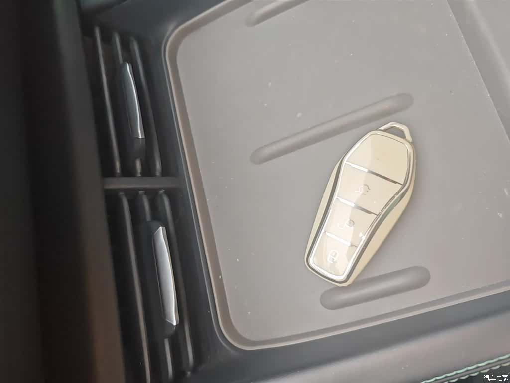 BYD Seal, 2024 9
