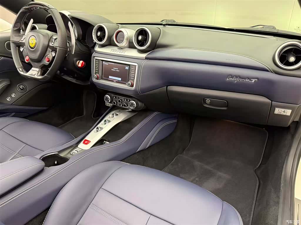Ferrari California, 2016 10