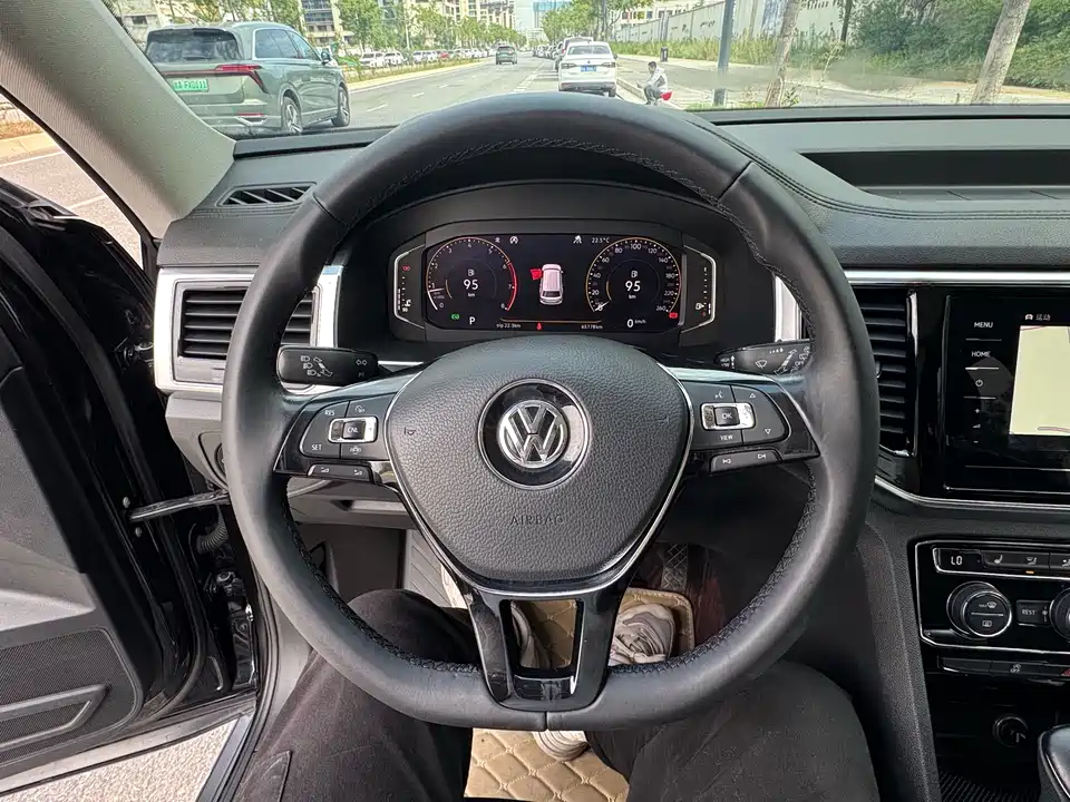Volkswagen Tourang