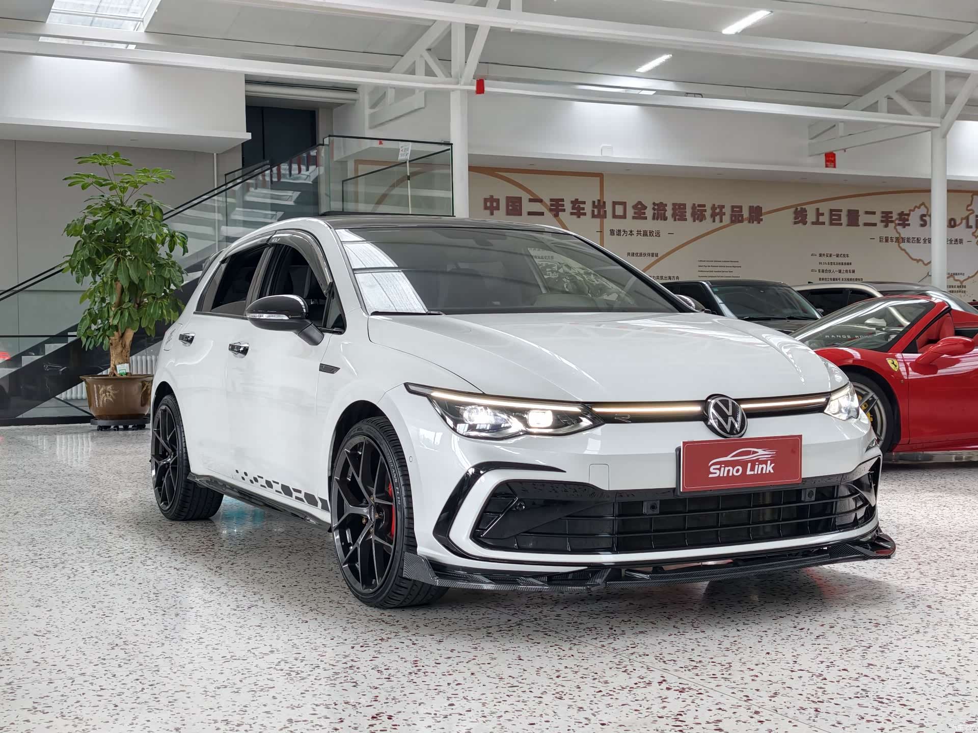Volkswagen Golf, 2023 3