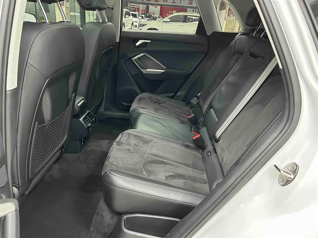 Audi Q3, 2022 14