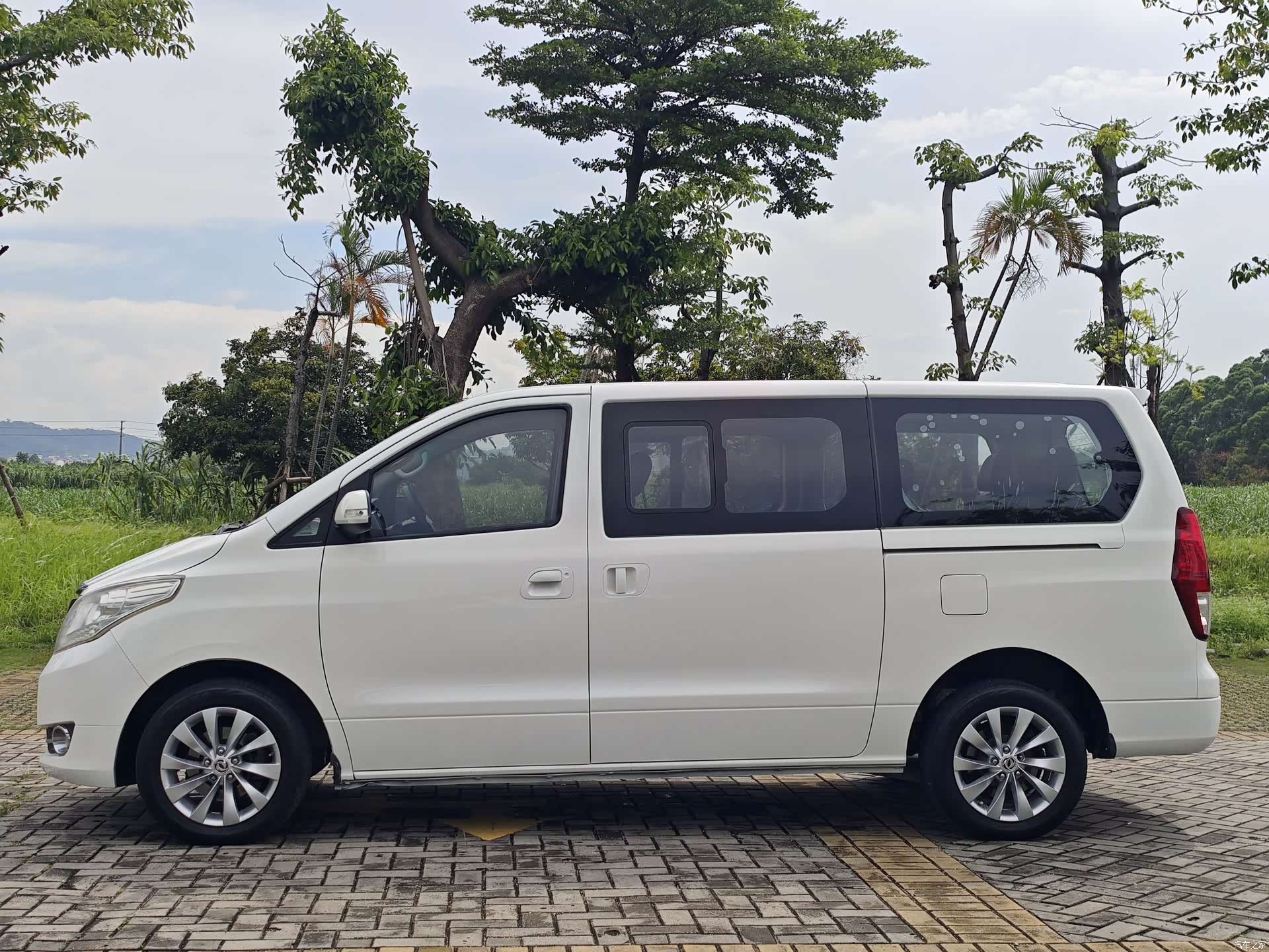 DongFeng CM7, 2018 6